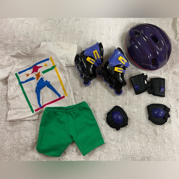 American Girl in-Line Set with Helmet and Pads-Retired 1990’s - Picture 2 of 4